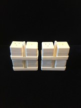 White Cube Salt/Pepper shakers - Delta Airlines First Class meal service image 9
