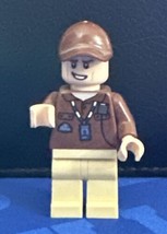 LEGO Jurassic World 75941 Minifig - Male Park Worker - $8.78