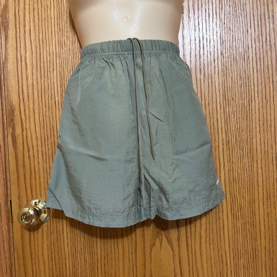 Vintage Reebok ladies embroidered drawstring shorts sz. small NWOT - $12.50