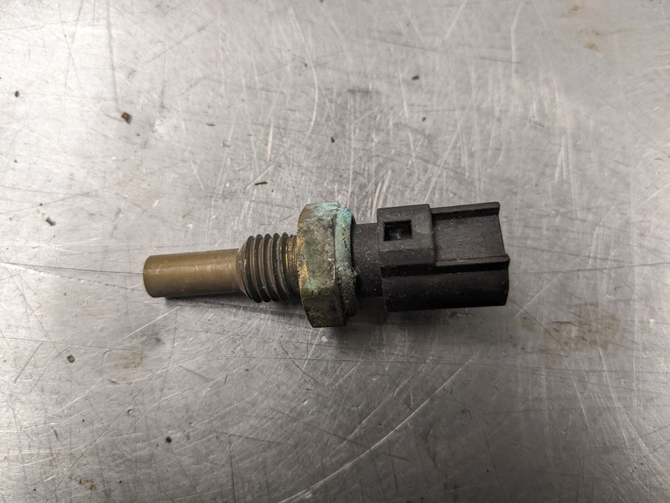 Coolant Temperature Sensor For 01-02 Toyota 4Runner  3.4 8942235010 - $20.74