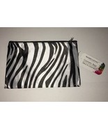 2 Cosmetic Cases in Zebra Print-1 is 8.5&quot;Wx5.5&quot;T &amp; the Other is 6.5&quot;Wx4.... - $146.01 MXN