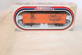 HO Scale Life-Like, 40&#39; Box Car, Santa Fe Grand Canyon, Orange, #25077 BNOS - $17.81