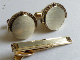 Vtg Hickok Two Tone Gold &amp; Silver Color Tie Bar Clasp &amp; Cuff Links Set - £19.46 GBP