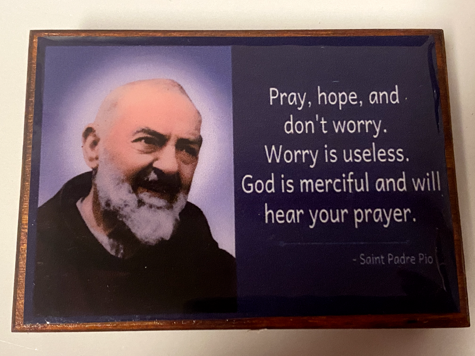 Padre Pio Wood Rosary Box with Rosary, New from Colombia #L033