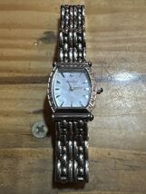 Bulova 96R39 Ladies Mother Of Pearl Dial Diamond Accent Watch MINTY Works - $74.25