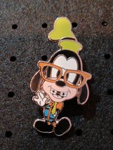 Nerds Rock Head Collection Wearing Glasses Standing Choose a Disney Pin - £3.72 GBP