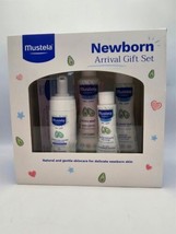 Mustela Newborn Arrival Gift Set - Baby Skincare &amp; Bath Time Essentials 5 Piece - £29.57 GBP