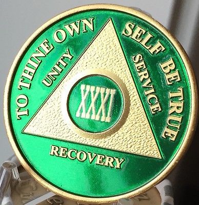 31 Year AA Medallion Green Gold Plated Alcoholics Anonymous Sobriety Chip Coin  - £16.04 GBP
