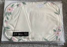 VTG BM Jabara Place Mat Set of 8 PC Embroidered Floral Creme 4 Napkins 4 Mats - £18.68 GBP