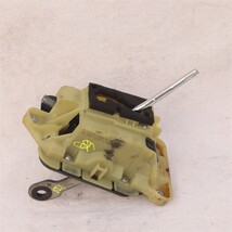 06 Mercedes R171 SLK280 Trans Floor Shift Shifter Selector A1712671324 image 3