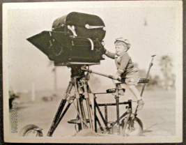 SPANKY McFARLAND (THE LITTLE RASCALS) RARE 1930,S ON THE SET CANDID PHOTO - $321.75