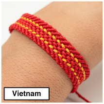 Vietnamese flag Bracelet, Friendship Bracelet, macrame Men&#39;s bracelet, V... - £14.11 GBP+