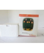 Dept 56 52961 Gothic Street Lamps 2 pc Battery  Halloween Accessory New D3 - $33.08 CAD