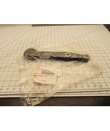 Toyota 52380-04071 Front Differential Support Right RH 60021 Factory Sealed - $190.68 CAD