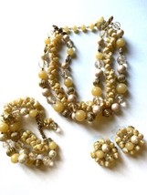 Vintage Pink and Gold Seashell Beaded Jewelry Set - $18.99