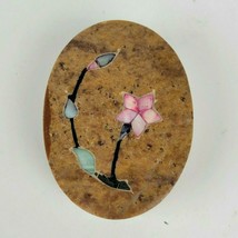 Hand Carved Oval Soapstone Trinket Box Mother of Pearl MOP Floral Inlay India - £12.97 GBP