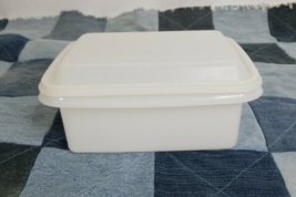 Tupperware Ice Cream Keeper #1254 &amp; Seal Storage Container Vintage - £10.46 GBP