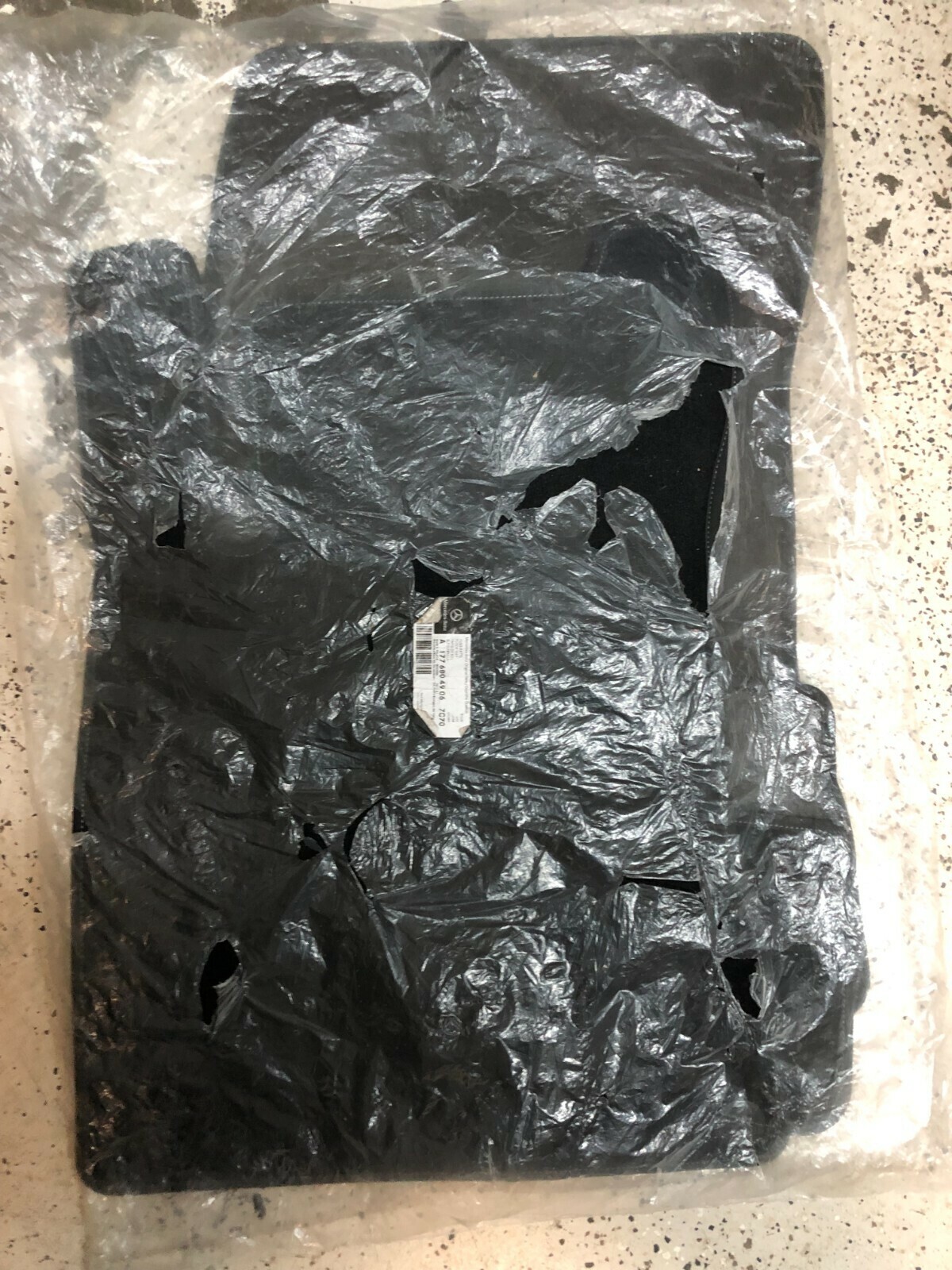 Mercedes Benz GLA Class Velour Floor Mats OEM A1776804906 - $99.95