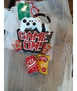 Game On With Soda And Chips Dangle Ornament J1460 New - $13.43 CAD