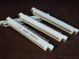 VIKING 22 gold plated pin FEMALE SLOT CARD CONNECTOR Set of 4 00220-0079... - $24.74