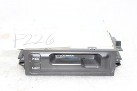 96-07 CHEVROLET SILVERADO DIESEL CREWCAB 4X4 Radio Tape Cassette Player ... - £56.48 GBP