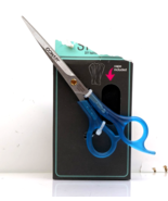 Conair Cut &amp; Style 7&quot; Barber Shears with Hair-Cutting Cape in Blue Sciss... - $14.26 CAD