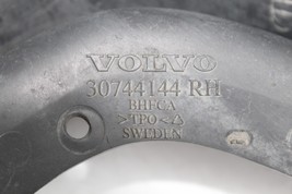 08-16 VOLVO XC70 REAR RIGHT PASSENGER SIDE MUD FLAP Q4403 image 11