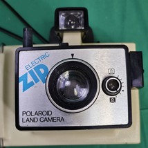 Vintage Polaroid 204 Land Camera Electric Zip Cold Clip 75 - 3000 - £11.41 GBP