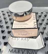 Mary Kay MINERAL POWDER FOUNDATION - Beige 2  NEW  040989 FAST SHIP - $444.30 MXN