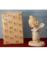 Chef Figurine Cooking Eggs Over Easy Young Girl with Frying Pan Precious... - €25,73 EUR Chef Figurine Cooking Eggs Over Easy Young Girl with Frying Pan Precious... - €25,73 EUR