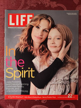 Rare Life Magazine December 22 2006 Julia Roberts Dakota Fanning - £15.56 GBP