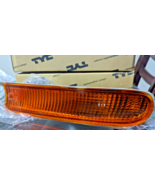 TOYOTA RAV4 - TYC BRAND - FRONT TURN SIGNAL LENS LENSES - PAIR - $3,217.84 MXN