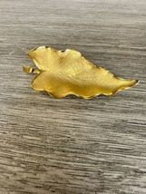 Giovanni Gold Leaf Tone Brooch 2 1/2” Pin - £8.92 GBP