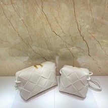Fashion Luxury Brand Designer Style Women Crossbody Bag Mini Flap Handbag Woven  - £58.15 GBP
