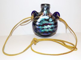 Htf 2004 Jim Bush Art Glass Blue Iridescent 5&quot; Hanging Vase With Leather Hanger - £154.24 GBP
