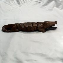 Vintage Hand Carved Mahogany Alligator Wall Hanging Folk Art Crocodile D... - $835.59 MXN