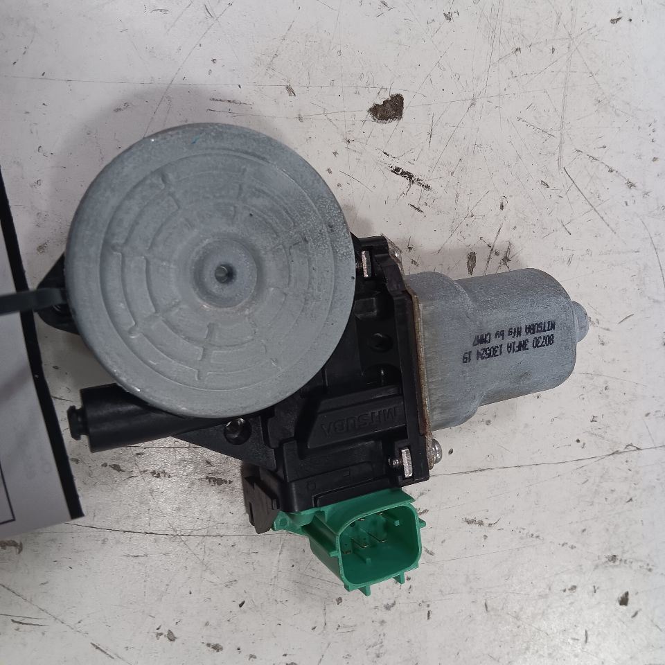Driver Left Front Power Window Motor Fits 13-23 Nissan LEAF - $114.89