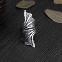 Sterling silver leaf ring, wide silver ring, Boho jewellery, Boho ring (R256) - £38.48 GBP