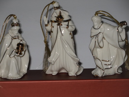 Lenox Three Kings Nativity Ornaments in Box #640319 - £22.39 GBP