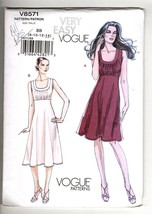 Very Easy Vogue Misses Dress Size 14 2009 Sewing Pattern - £5.84 GBP