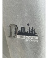 Vintage Gildan Sweatshirt Devils Tower Wyoming Size Medium Periwinkle/Gr... - $20.85