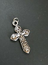 Estate Small Double Sided Celtic Design Silvertone Cross Pendant – 7/8th’s x 5/8 - £8.30 GBP