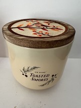 DW Home Toasted S’Mores Double Wick Candle W/ Embroidered Top Bird Design 13 Oz - £25.87 GBP