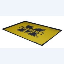 MICHIGAN WOLVERINES MAN CAVE RUG FOOTBALL BASKETBALL WOVEN 6 FT WIDE NEW - $81.68