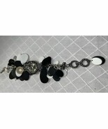 Women Quartz Watch Black+ White Beads Silver tone Beaded Toggle Bracelet - $355.58 MXN