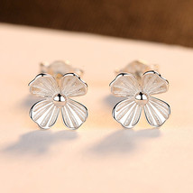 Small Flower Stud Earrings S925 Silver Earrings Simple Series Hipster  - £11.19 GBP