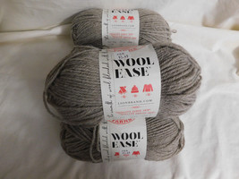 Lion Brand  Wool Ease Oatmeal lot of 4 Dye Lot 636831 - £13.30 GBP