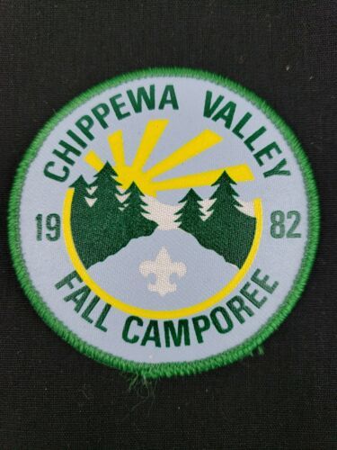 Vintage BSA Boy Scouts of America Chippewa Valley 1982 Fall Camporee Patch - $11.10
