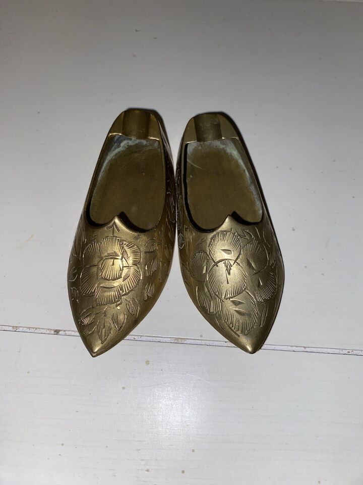 2 Brass Aladdin Genie Shoe Slippers Ashtray Incense Burner India Signed&amp;... - $12.99