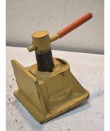 Blair Retractable Twist Lock 151 | 2022 | 6"x6" - $205.19